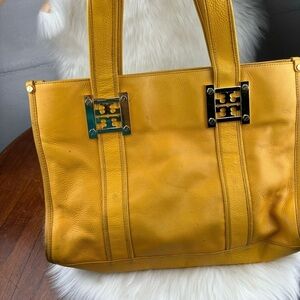 TORY BURCH TOTE BAG YELLOW COLOR